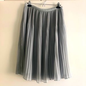 Zara Light Grey Pleated Skirt